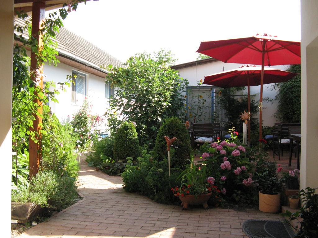 Stieglerhof Kg -Apartments Illmitz- Bagian luar foto